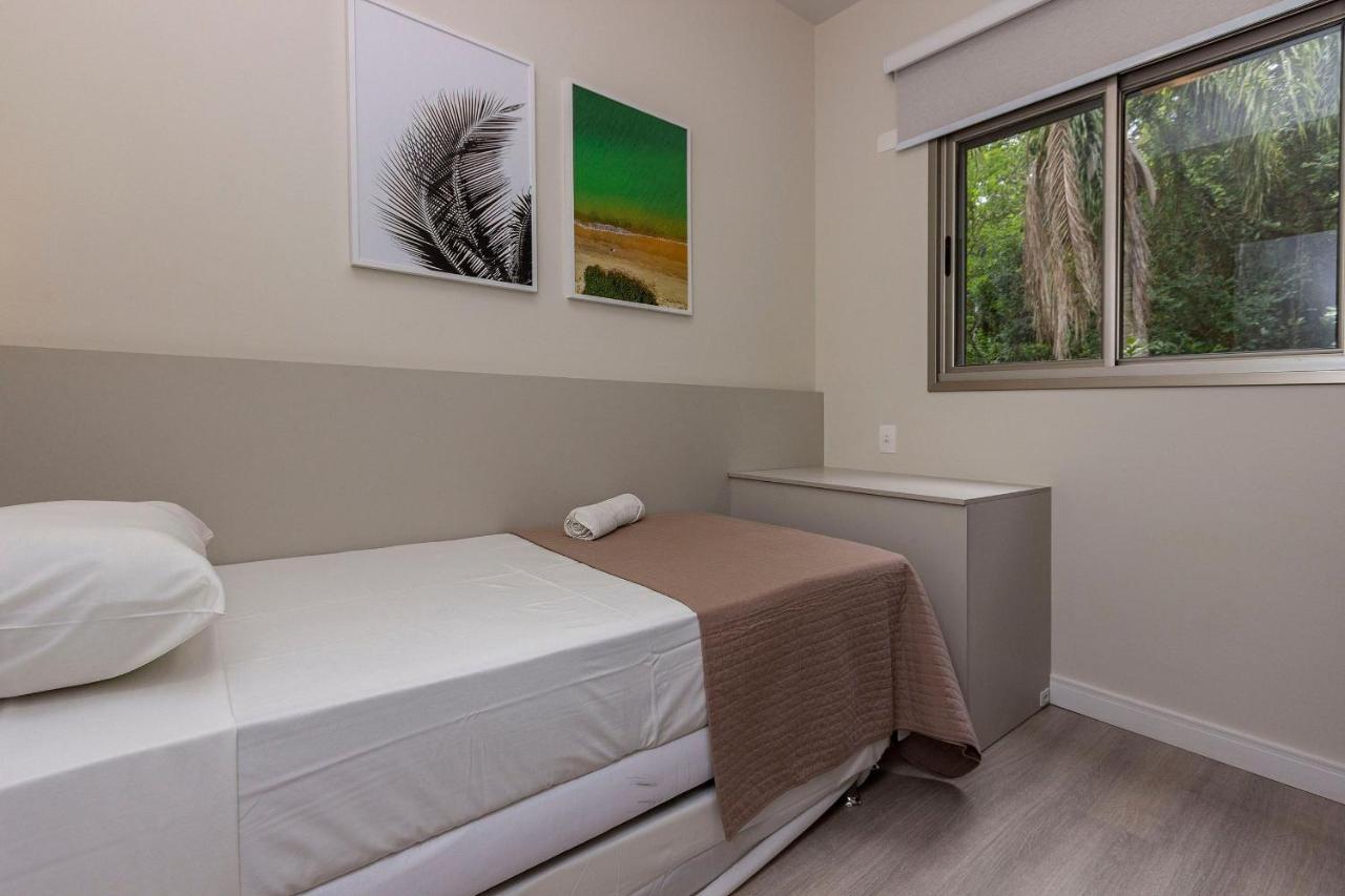 Punta Blu 101-9 - Apartamento De Alto Padrao Em Condominio Exclusivo, Quadra Poliesportiva - Piscina - Portaria 24H. Bombinhas Exterior photo