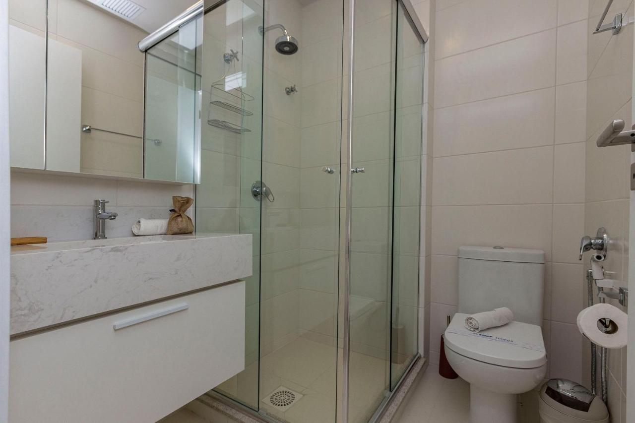 Punta Blu 101-9 - Apartamento De Alto Padrao Em Condominio Exclusivo, Quadra Poliesportiva - Piscina - Portaria 24H. Bombinhas Exterior photo
